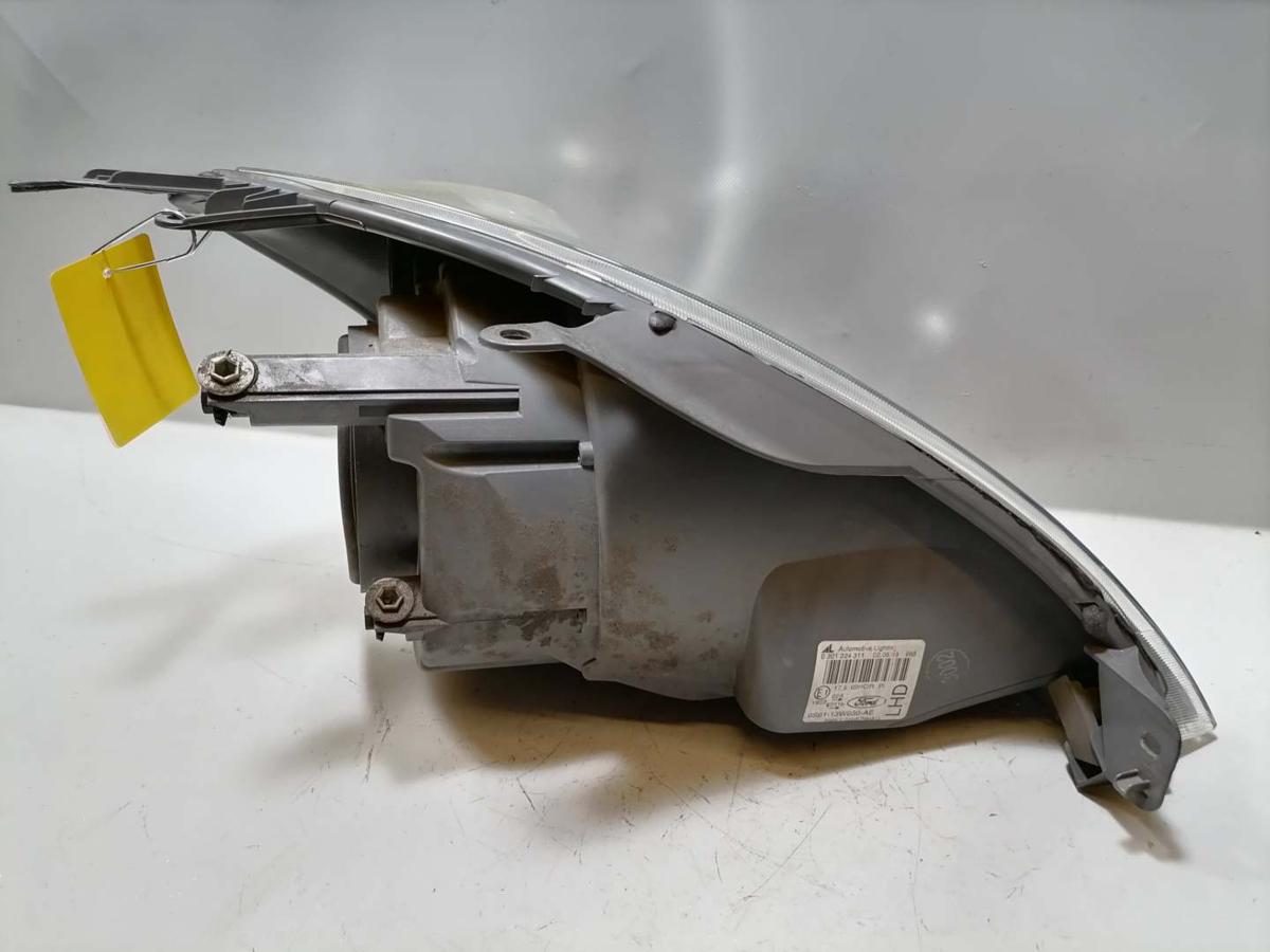 Ford Fiesta JH1 original Scheinwerfer links Halogen Facelift BJ08